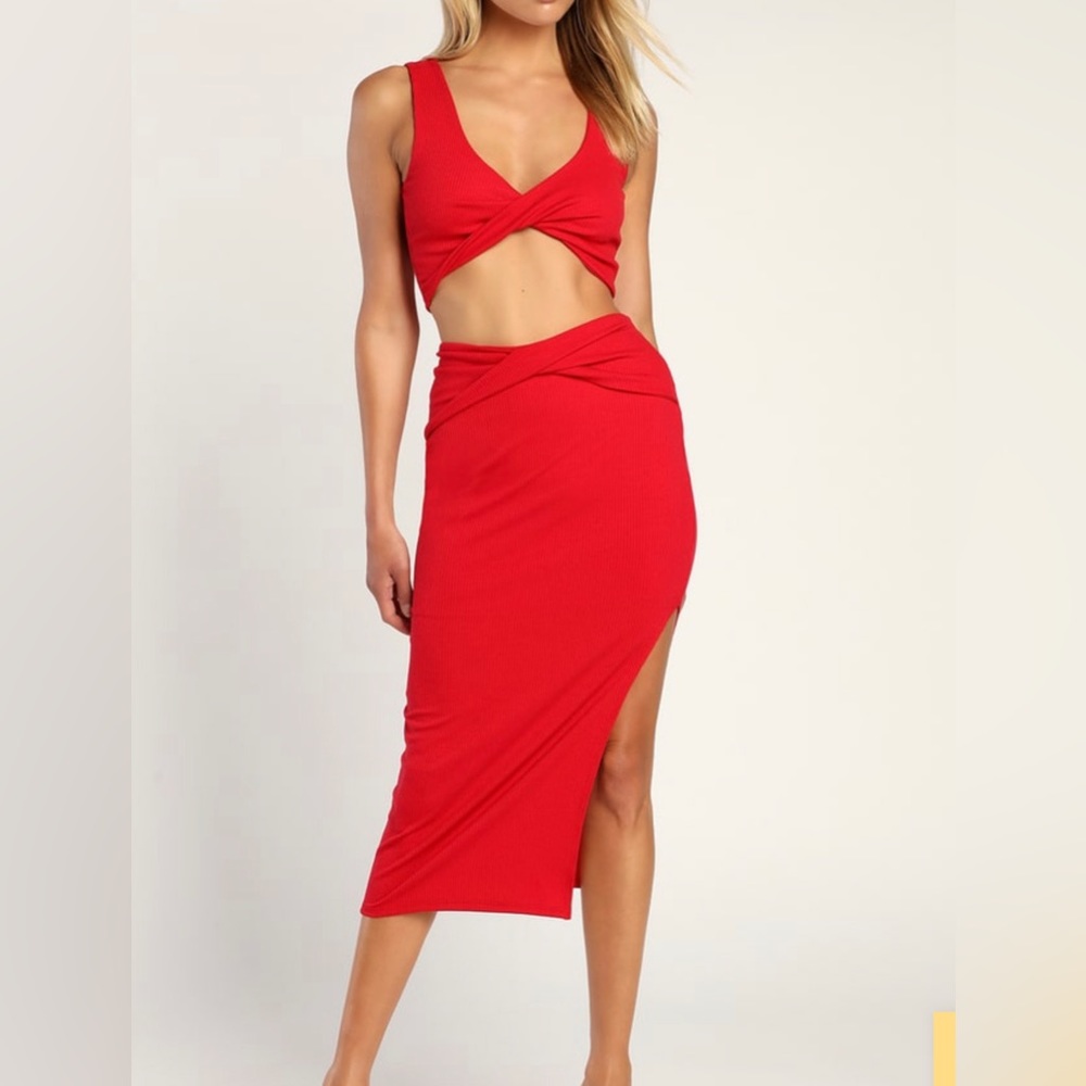 LuLu’s Make My Move Ribbed Twist Front Two Piece Midi Dress. Worn once.